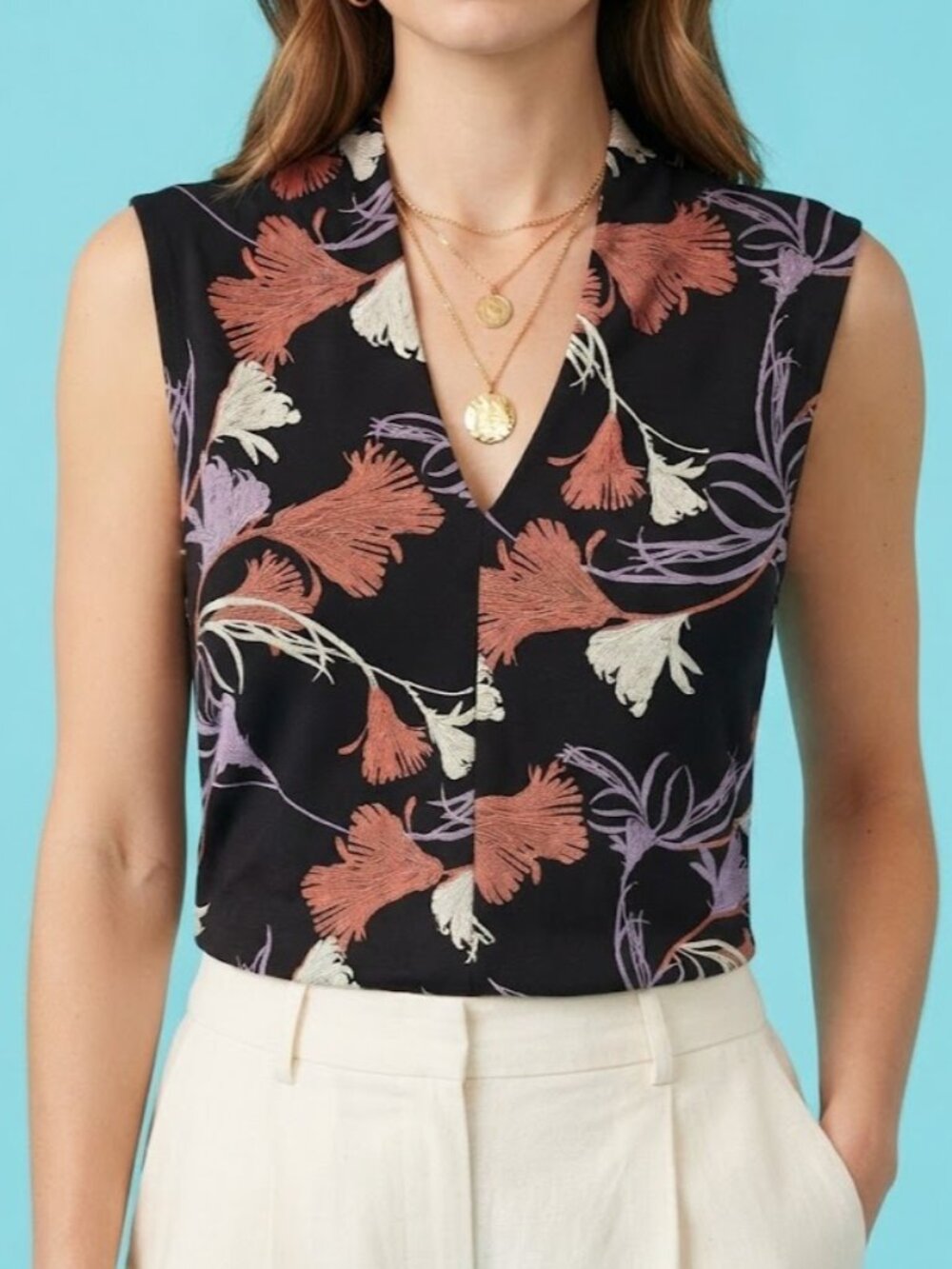 RW&CO. Black Floral Sleeveless V-Neck Top